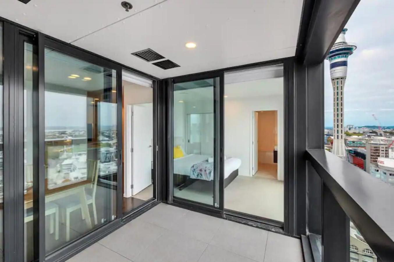 Apartamento Magnificent Skytower, Sea, Habour View In Cbd Auckland Exterior foto