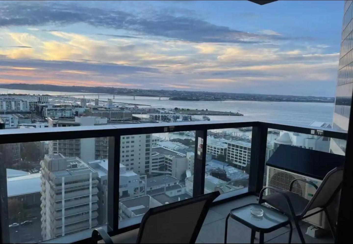 Apartamento Magnificent Skytower, Sea, Habour View In Cbd Auckland Exterior foto